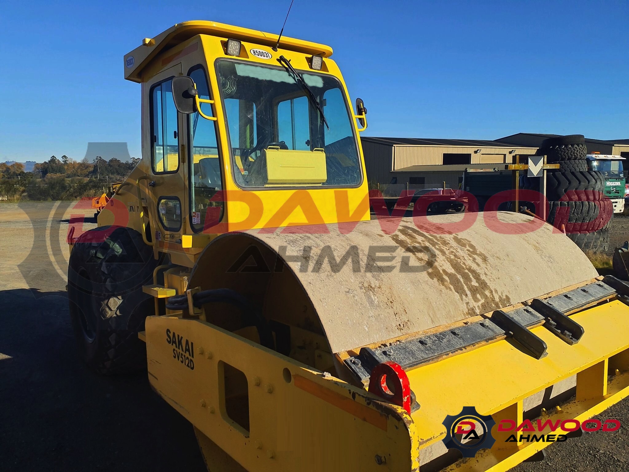 Sakai SV512D-E with Cabin Year: 2004 — photo 2