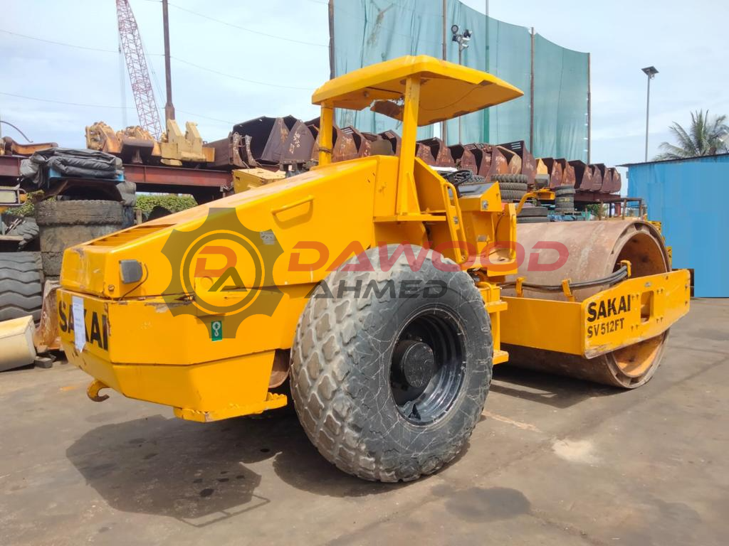 Sakai SV512FT Vibration Roller Year: 2008 — photo 6