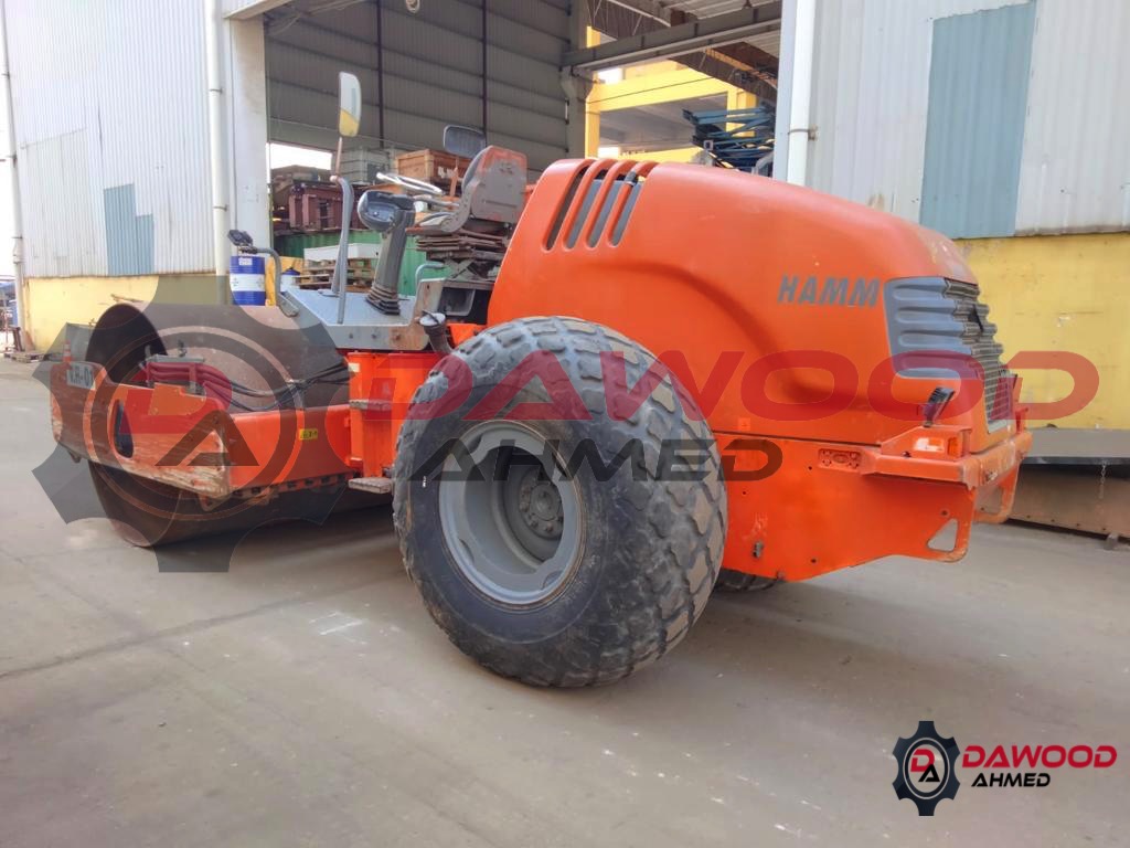 Hamm 3410 Vibration Roller Year: 2011 with Canopy - Good running machine — photo 5