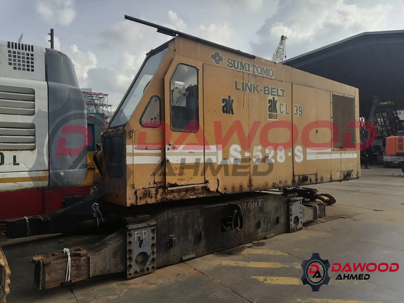 Link Belt LS528S Crawler Crane, Capacity: 150 tons — photo 2