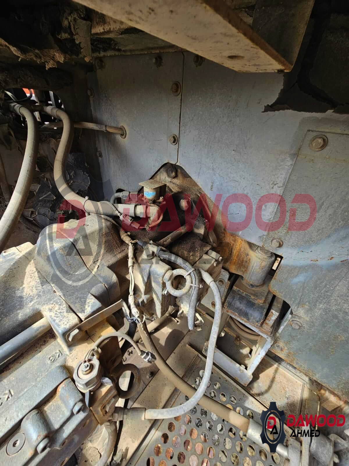 Hitachi EX800H-5 Crawler Excavator Year: 1997 — photo 3