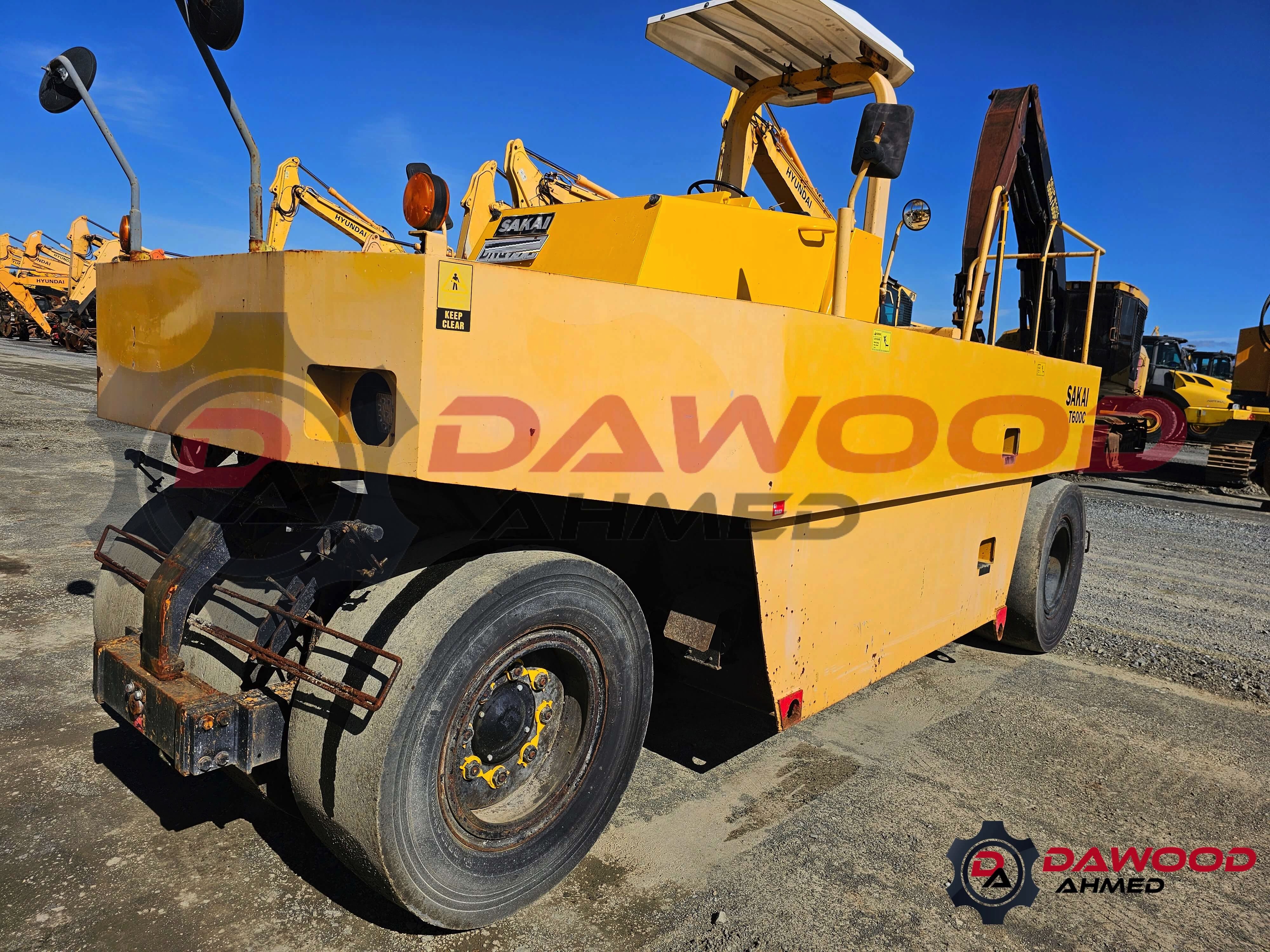 Sakai T600C Pneumatic Tire Roller Unit 2 — photo 2