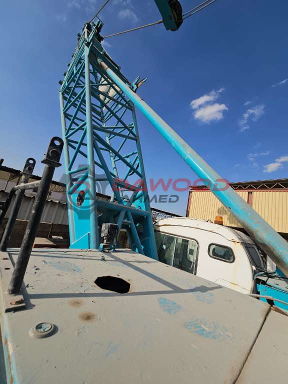 Kobelco BM900HD Year: 2003 Capacity: 90 tons — photo 5