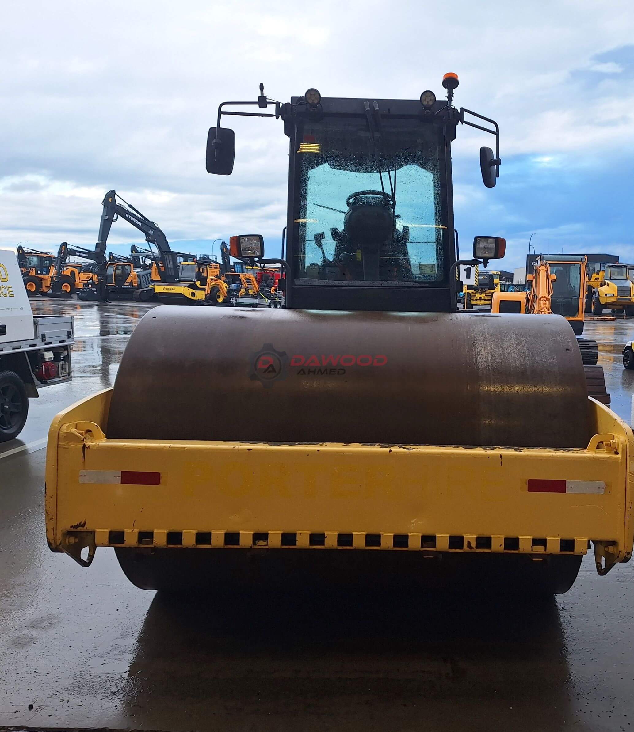 Hamm 3410 Road Roller Year 2007 with CAB — photo 3