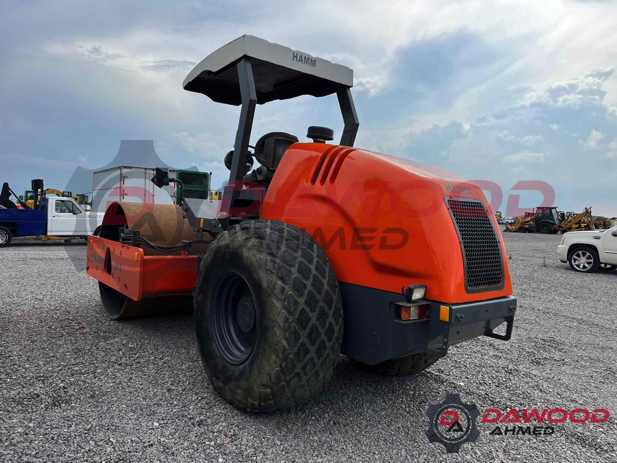 Hamm 311 Soil Compactor Year: 2011 — photo 3