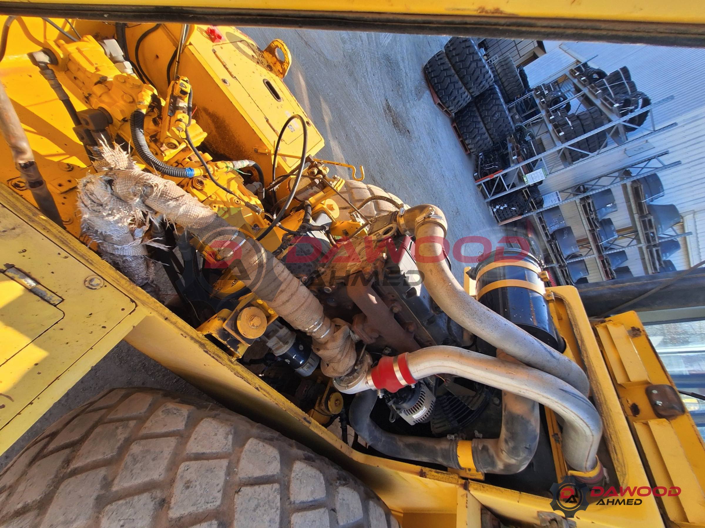 Sakai SV512DF-E Vibration Roller Year: 2009 with Cabin — photo 3