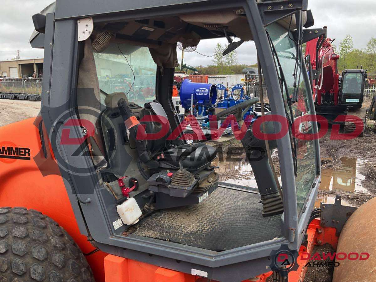 Used Hamm 3410 Road Roller Year: 2012 with Cabin — photo 4
