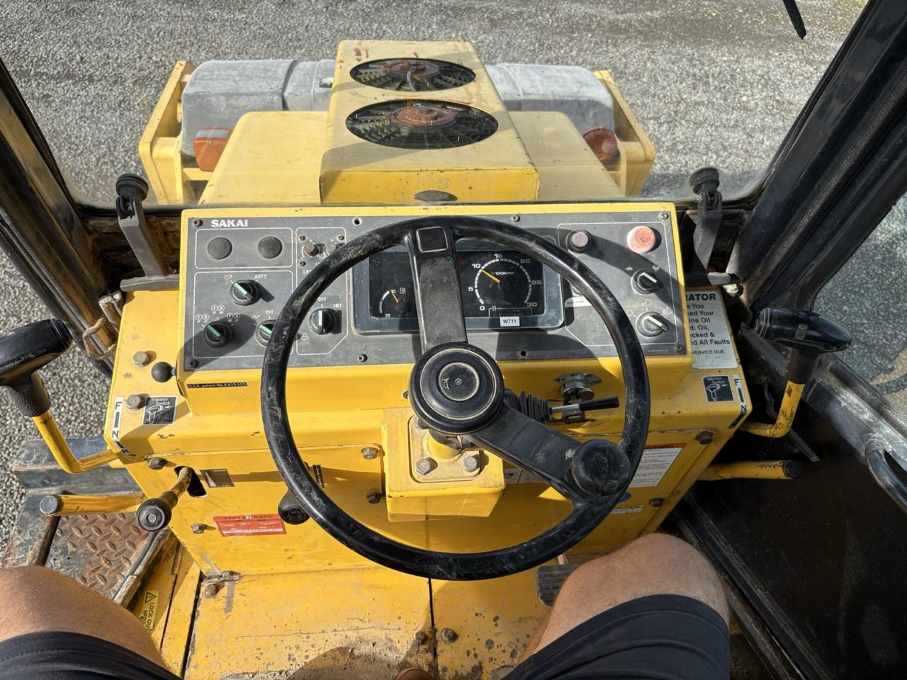 Sakai SW651 Tandem Roller Year: 2005 — photo 7