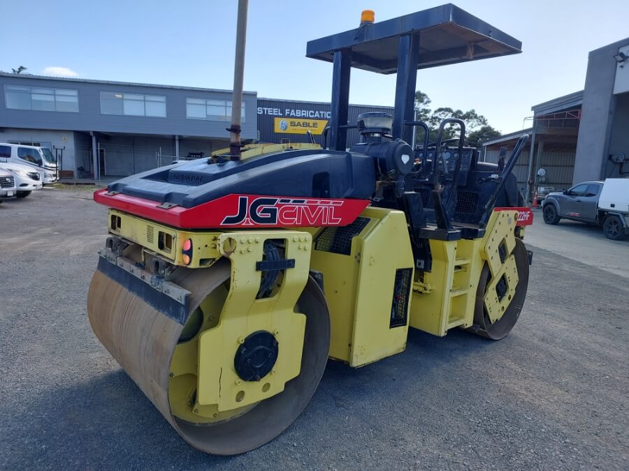 Used Dynapac CC222HF Tandem Roller 2004 – Reliable Asphalt Compactor for Sale — photo 7