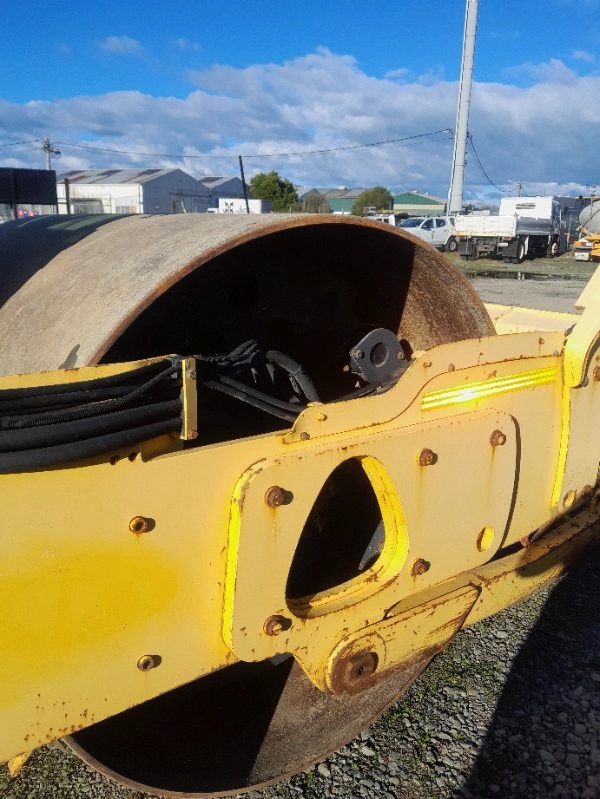 Hamm 3410 with Cabin and Blade Year: 2008 — photo 6