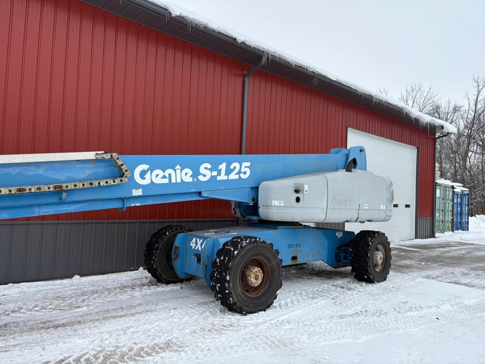 Used Genie S-125 Boom Lift 2001 Model Available for Sale 2001 — For Sale at Dawood Ahmed FZE