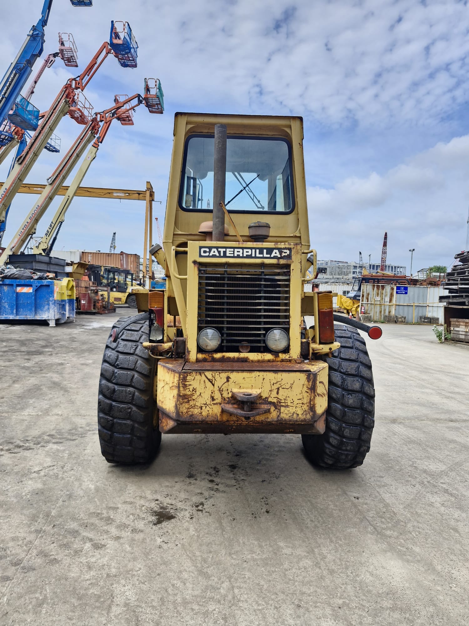 1990 Caterpillar IT12 — photo 11