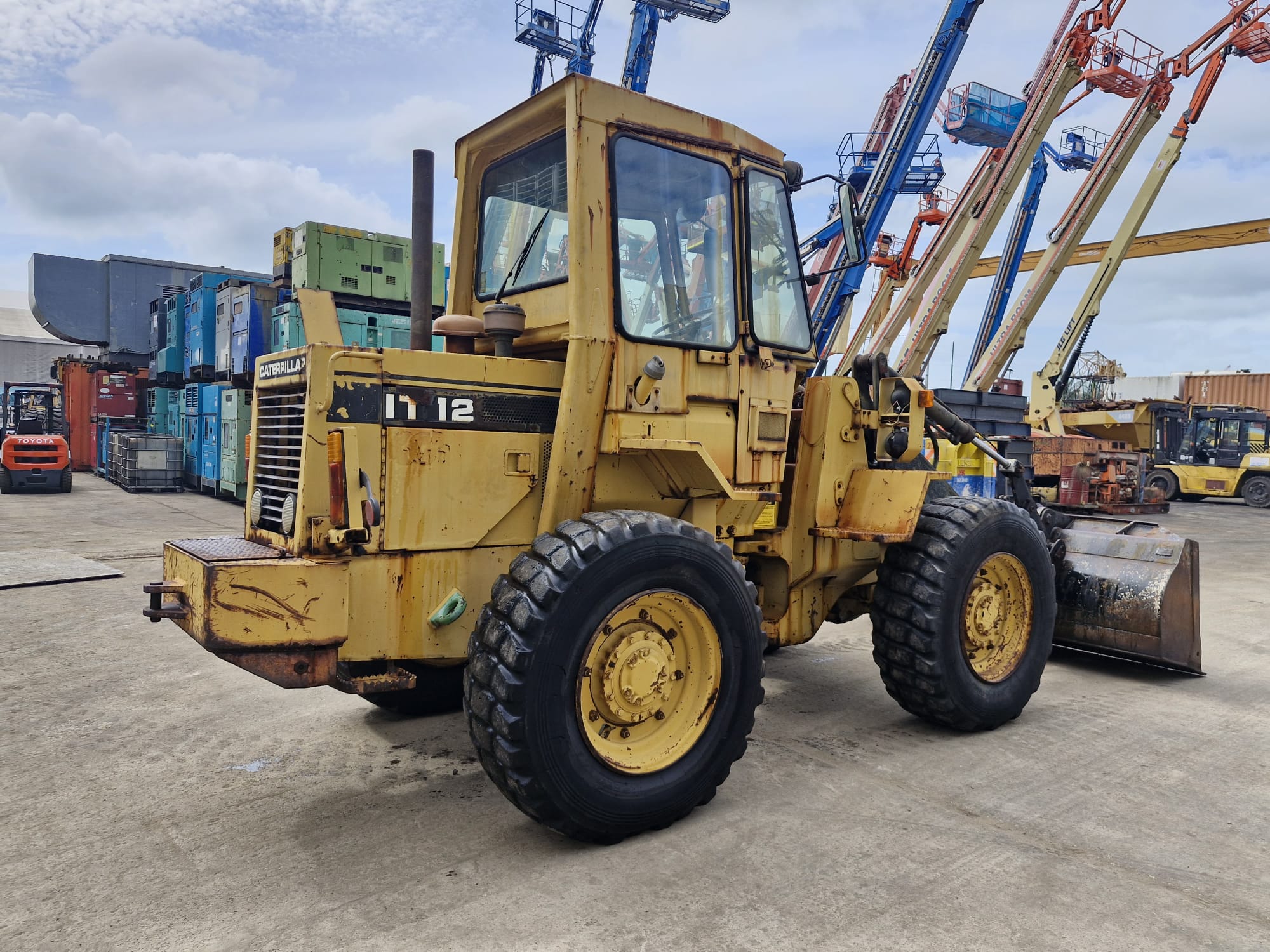 1990 Caterpillar IT12 — photo 9