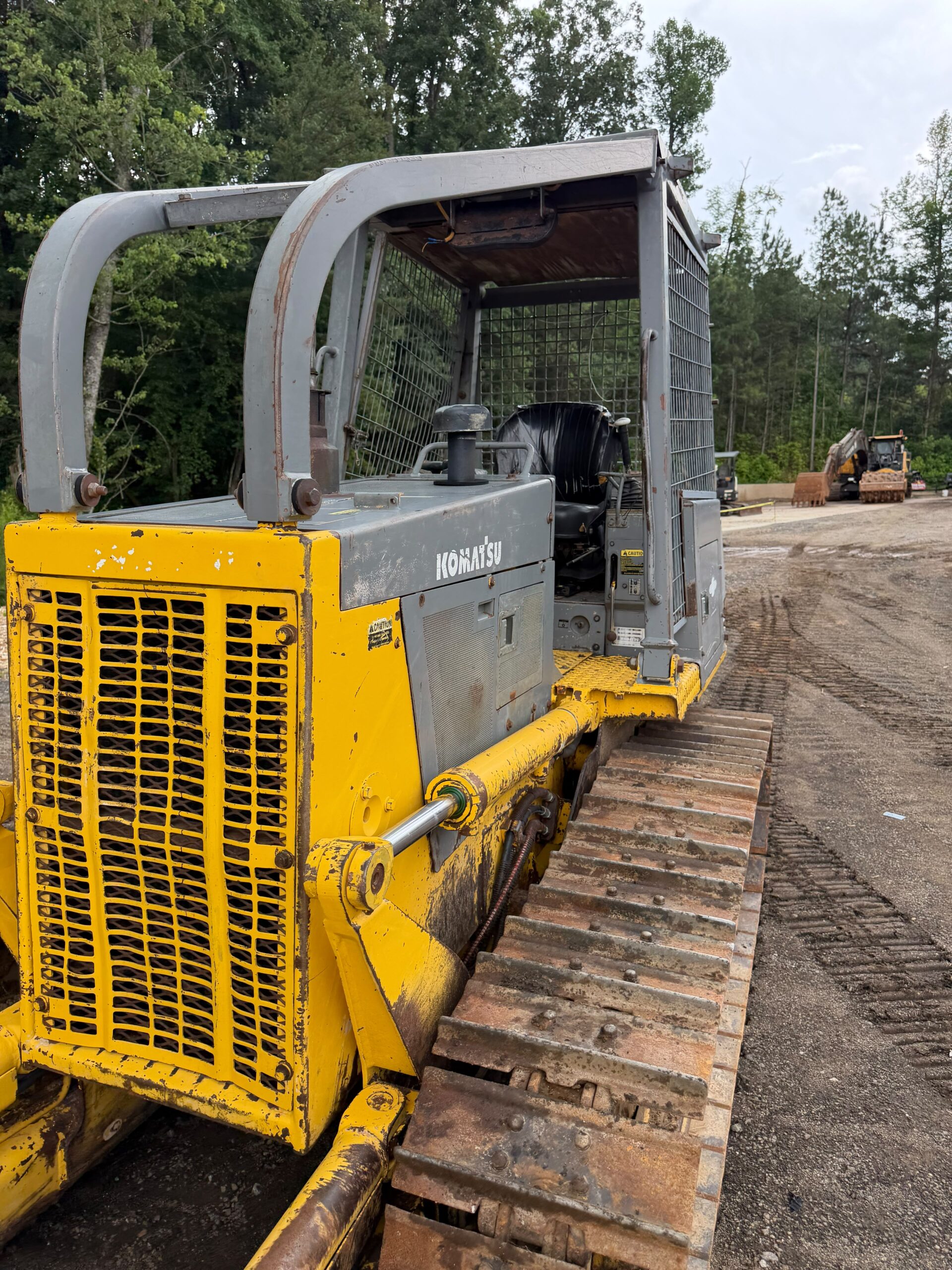 1994 Komatsu D38E-1 Bulldozer — photo 7