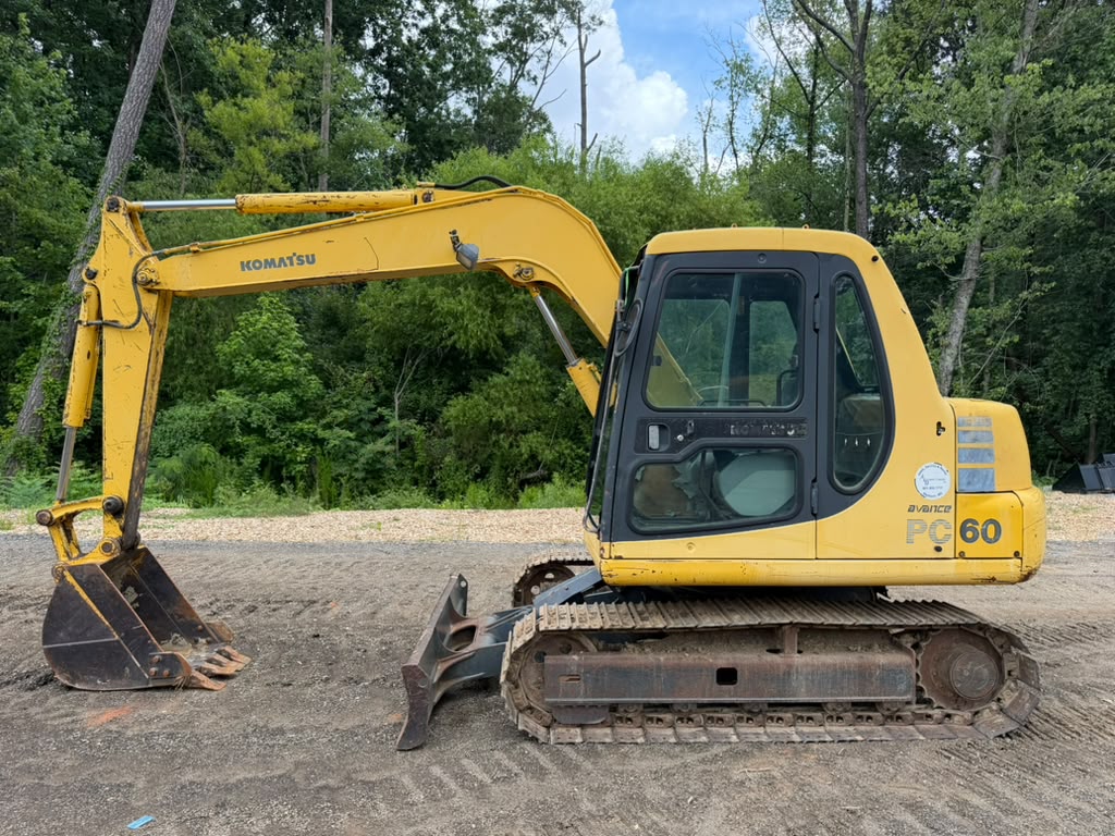 1997 Komatsu PC60-7 Excavator — photo 5